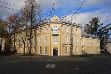 Здание